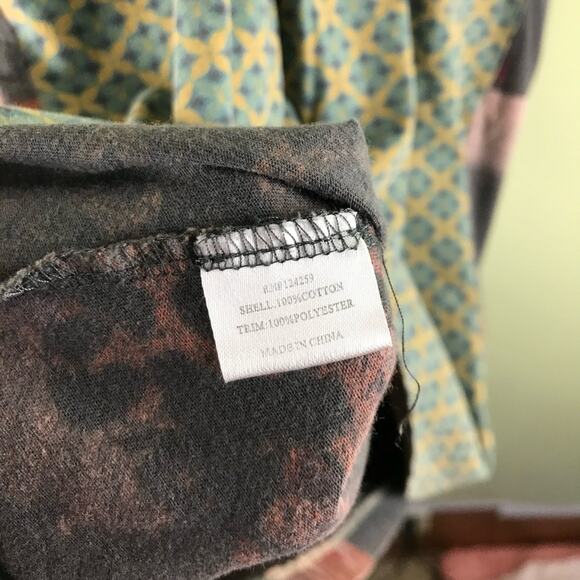 Scrapbook Originals mixed print tank top - Picture 6 of 6